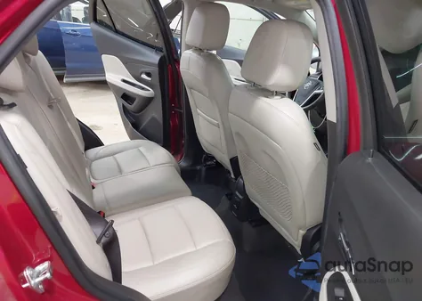 2017 Buick Encore Essence z USA, uszkodzony, nr VIN KL4CJGSB1HB112902